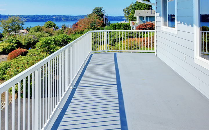 Installation de rampes d'aluminium